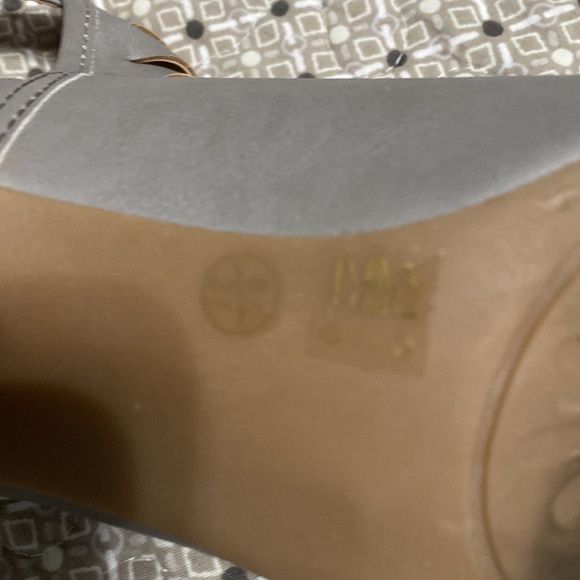 Booties - Picture 6 of 8